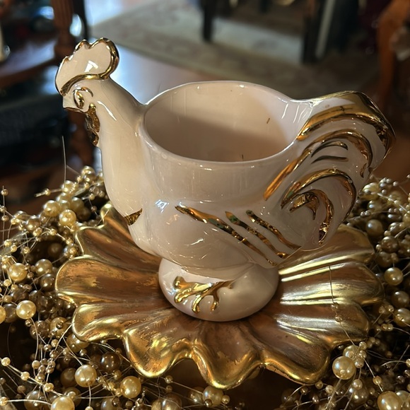 Vintage Rooster Chicken Egg Cup Holder - Picture 4 of 9